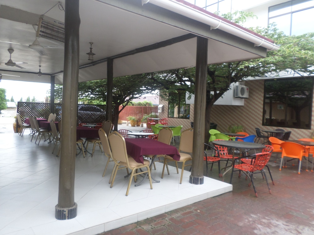 Mambosasa View Executive Hotel - Tabata 13/15