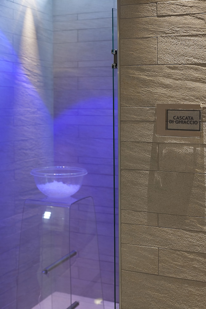 Eureka Palace Hotel Spa Resort 38/62