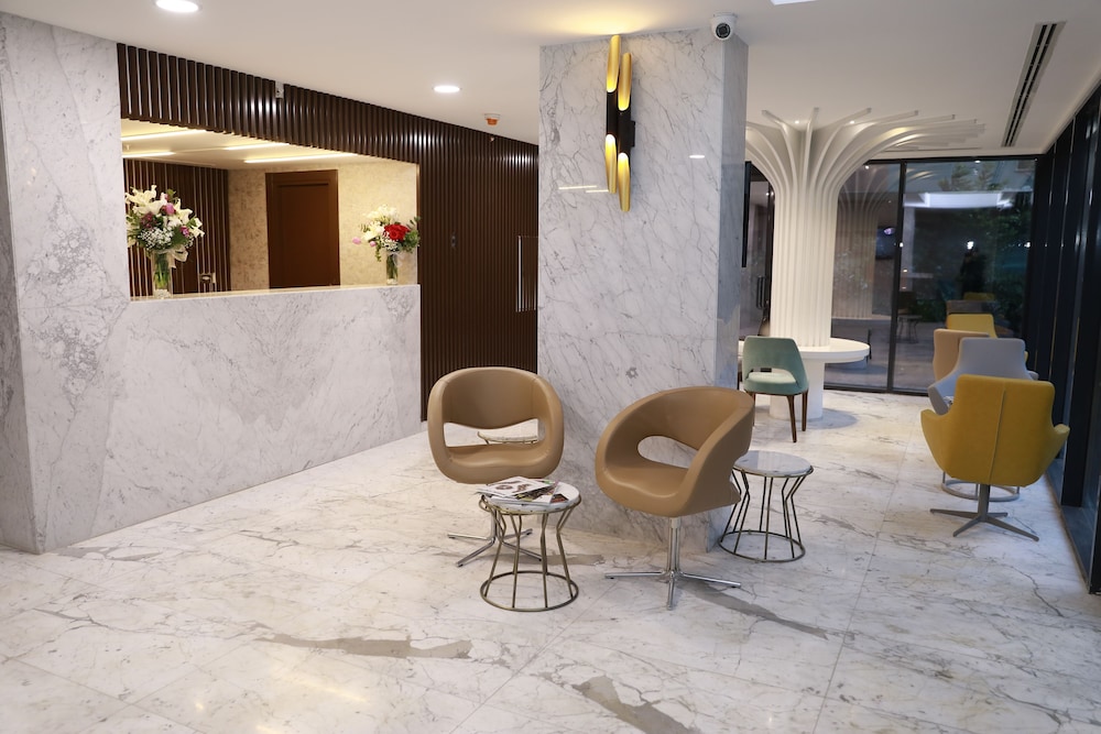 Milord Hotel 7/45
