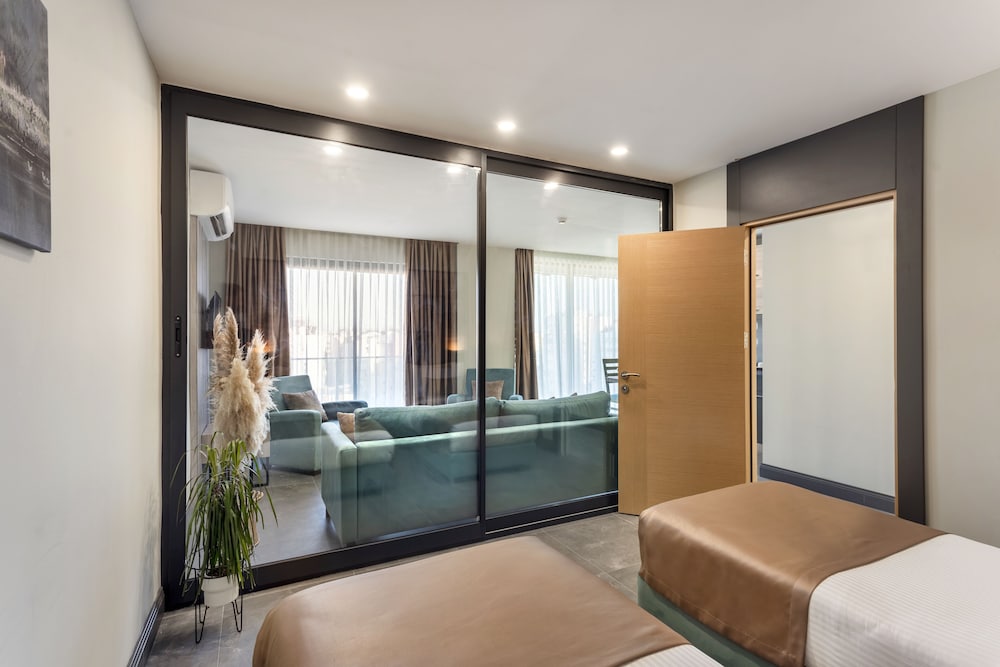 Rodinn Park Hotel 4/55