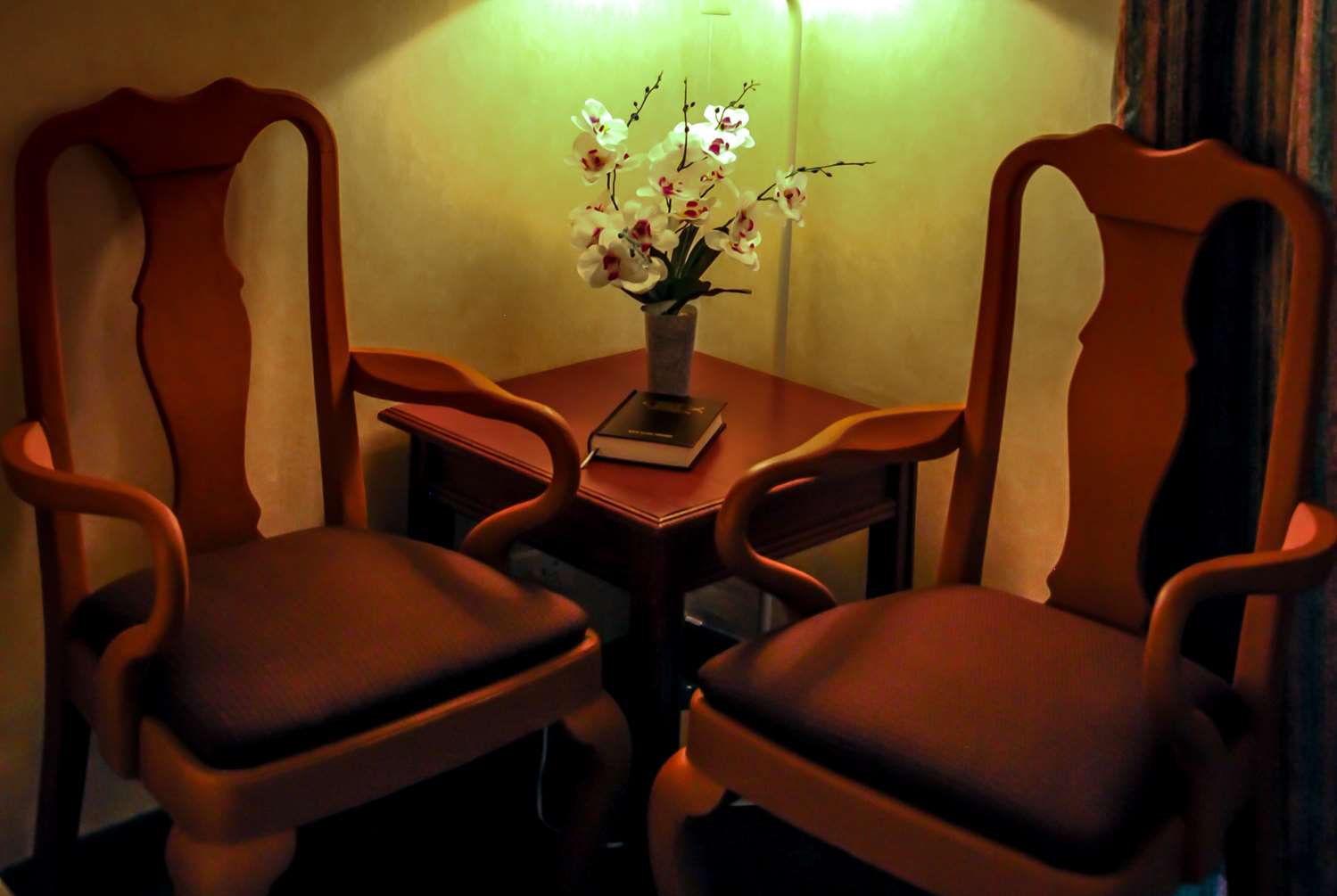 Days Hotel Tagaytay 24/36