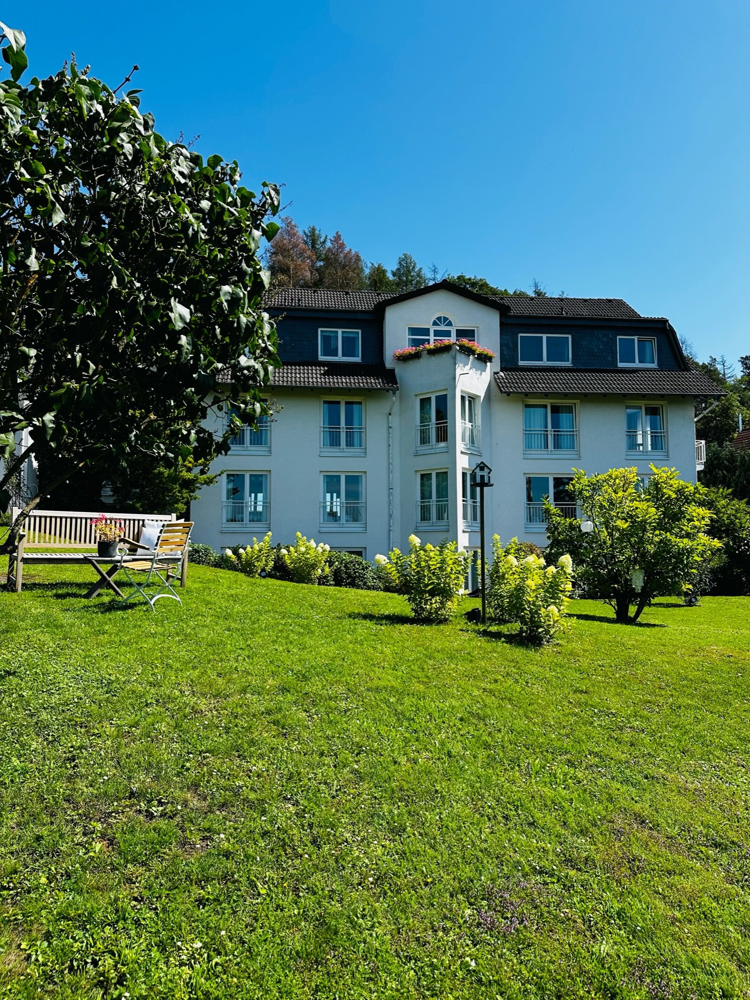 Hotel Bellevue 40/49
