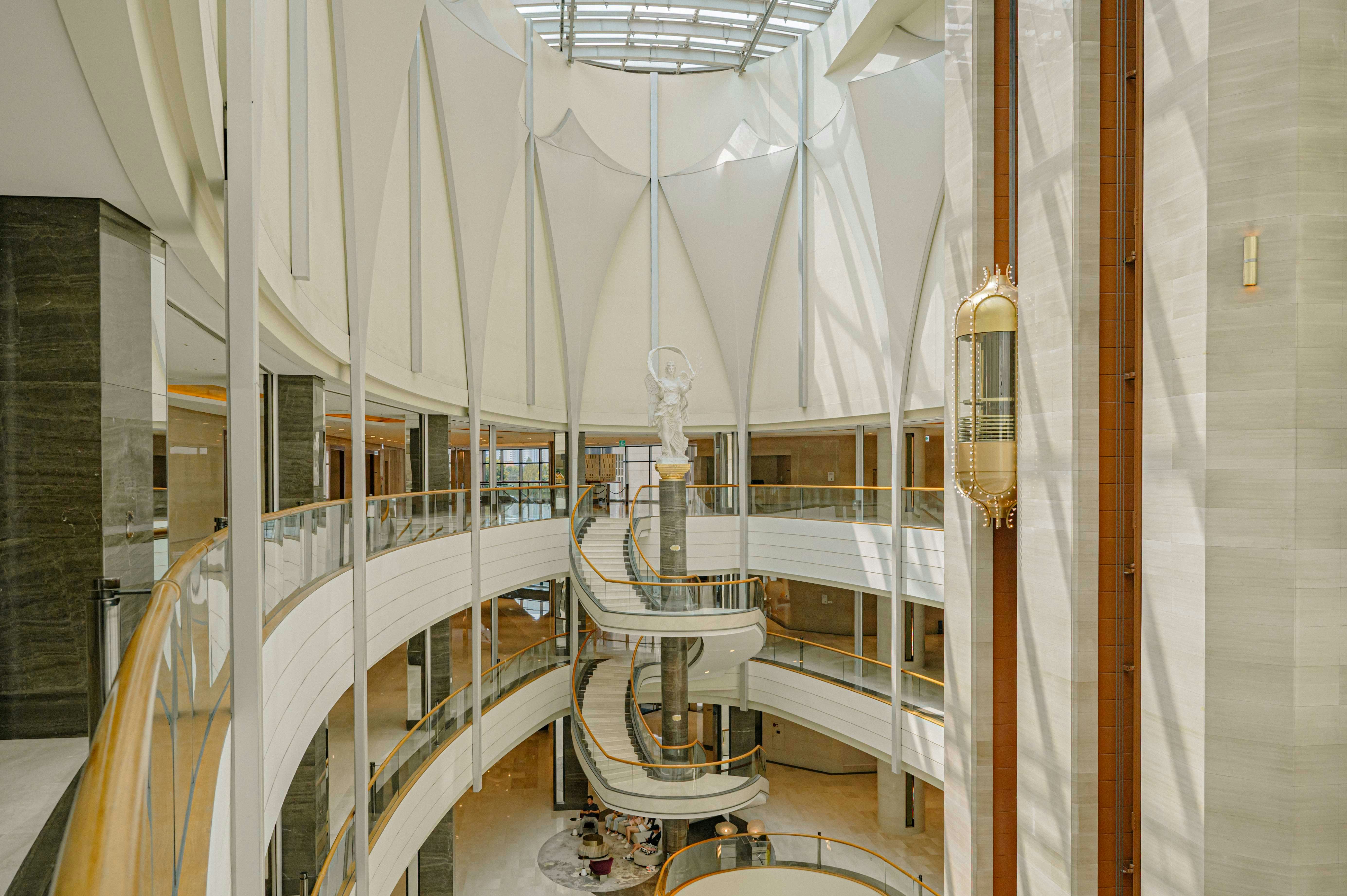 Lotte Hotel World 44/67