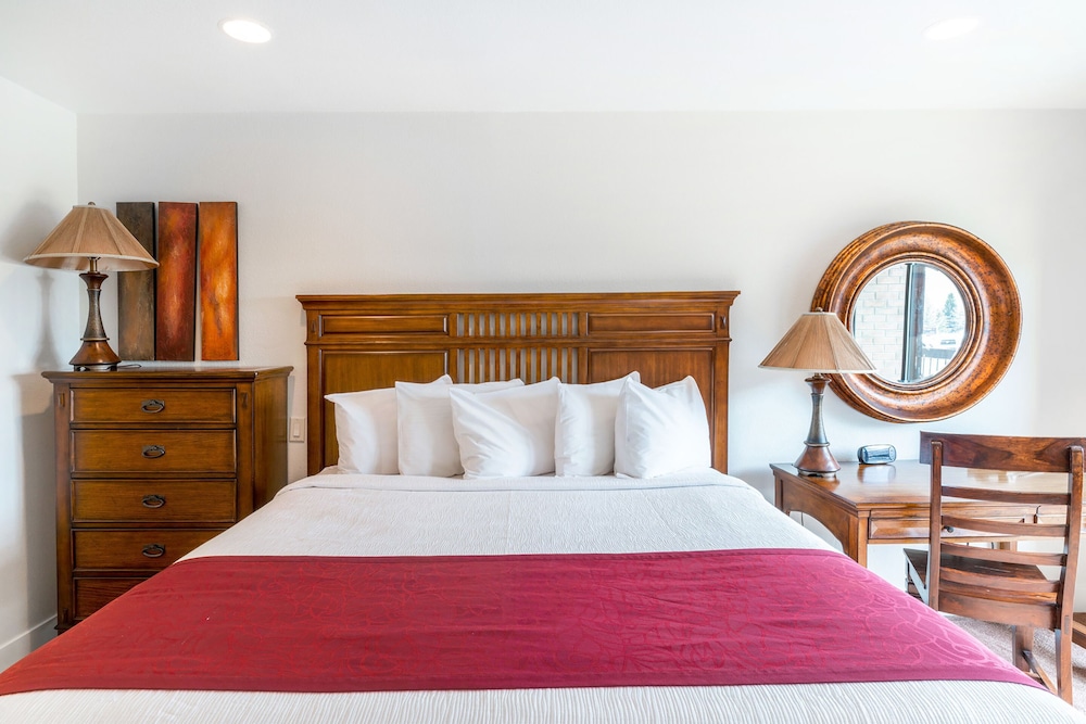 Shadow Ridge Resort Hotel By All Seasons Resort Lodging 21/77