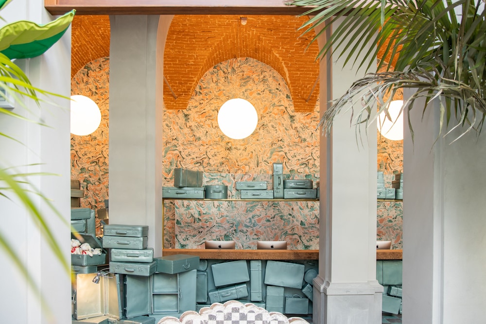25hours Hotel Piazza San Paolino 10/60