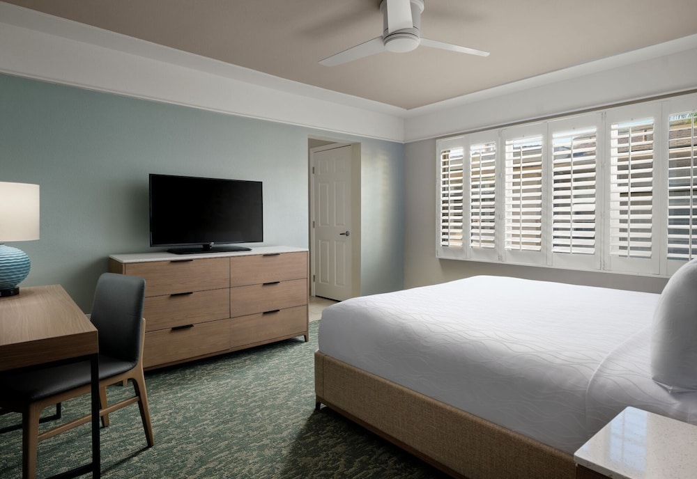 STANDARD, KING BED