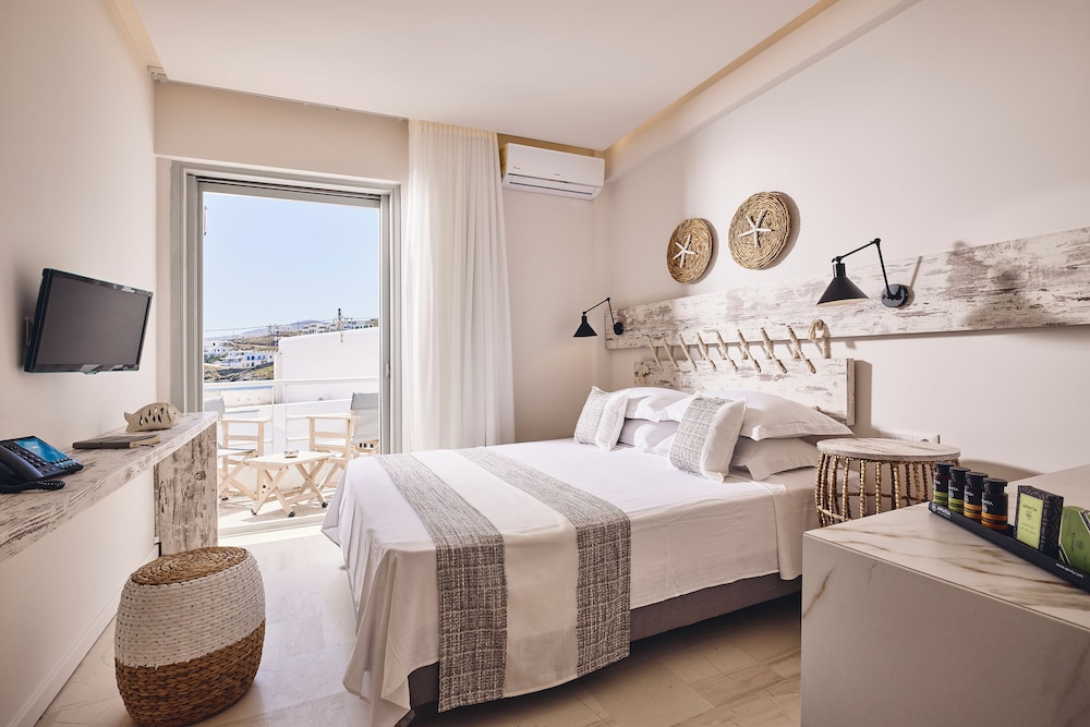 غرفة بسرير مزدوج بإطلالة على البحر، Kythnos Bay Hotel 2/3