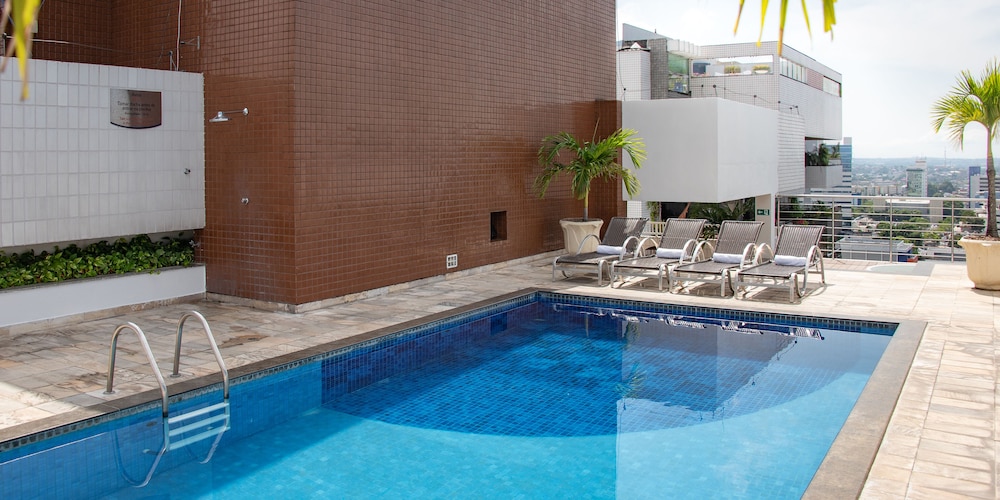 Hotel Adrianopolis All Suites 4/65