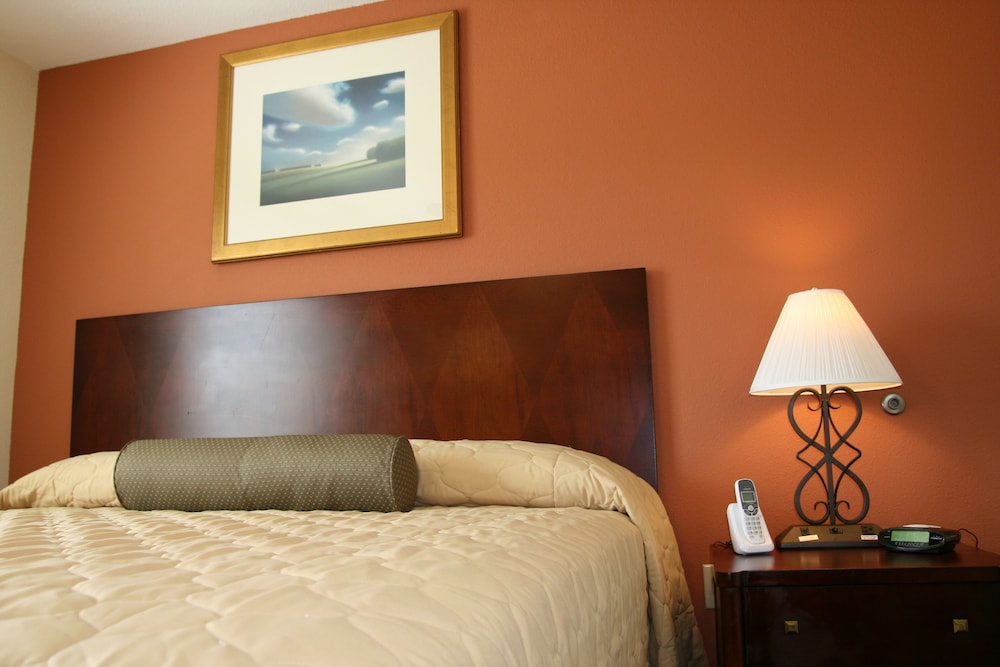 Affordable Suites Mooresville/Lake Norman 11/25