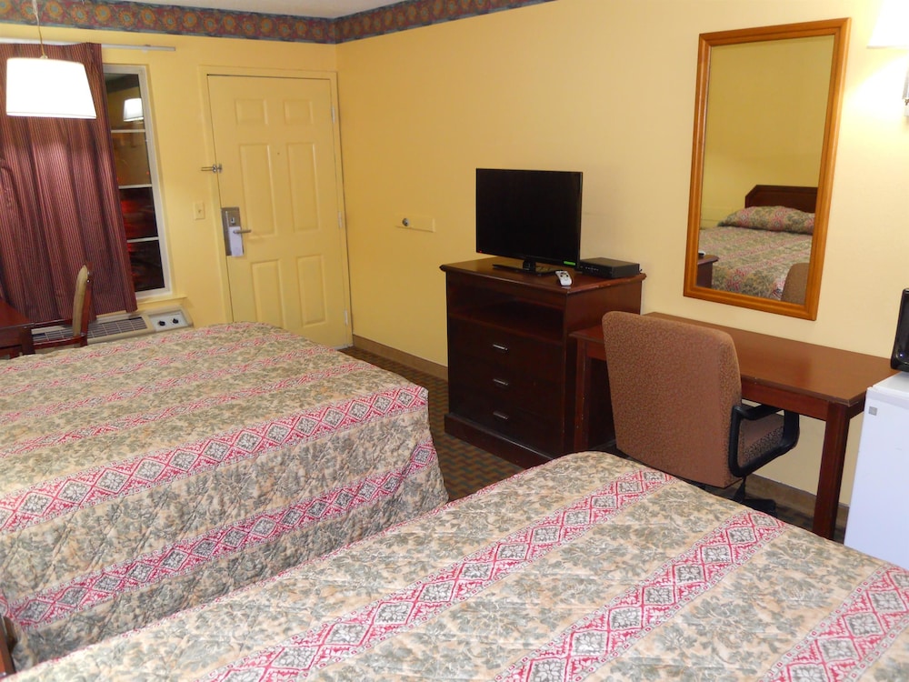 Americas Best Inns Beaufort 10/16