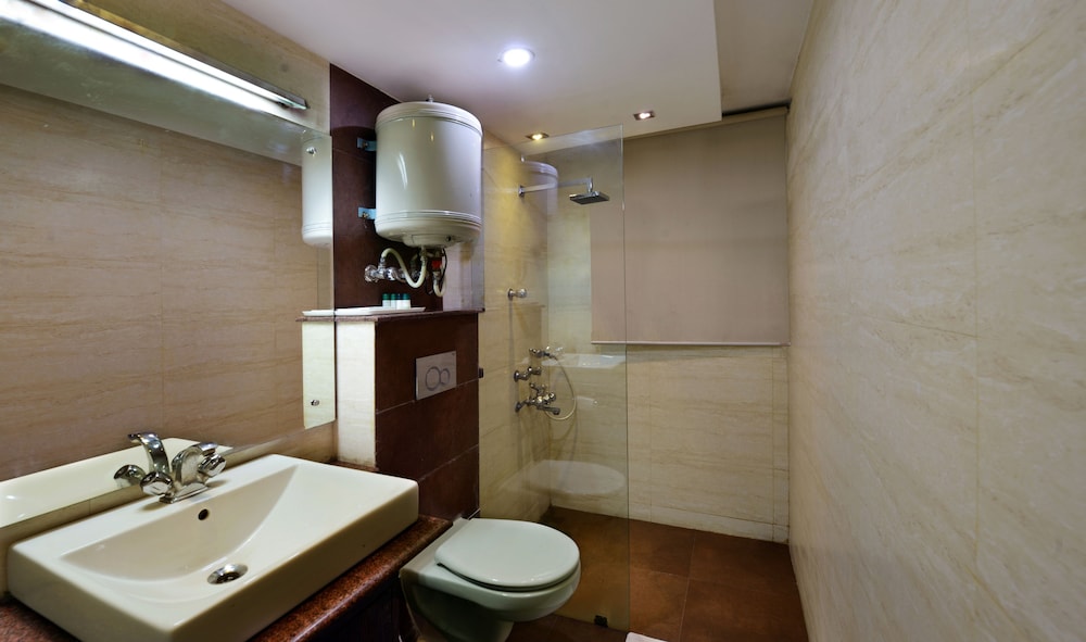Hotel Ashiana Regency 42/45