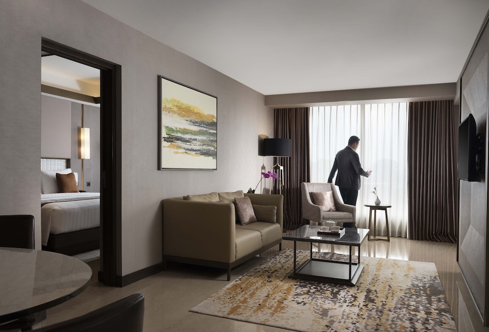 GRAMM HOTEL by Ambarrukmo 41/64
