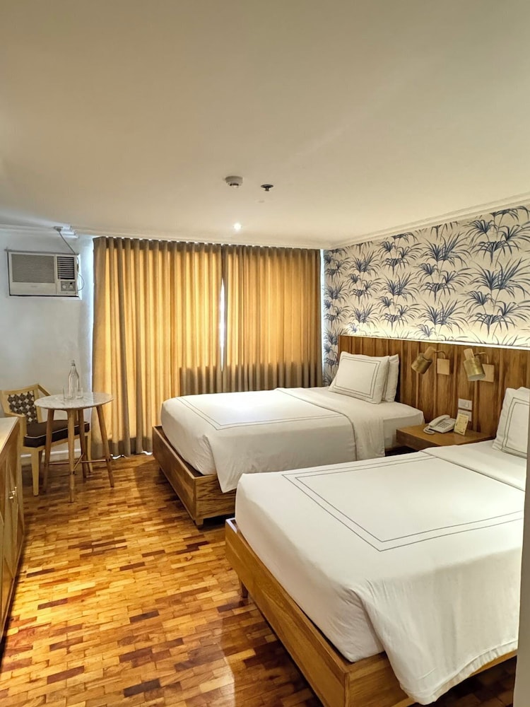 Sugarland Hotel 16/41