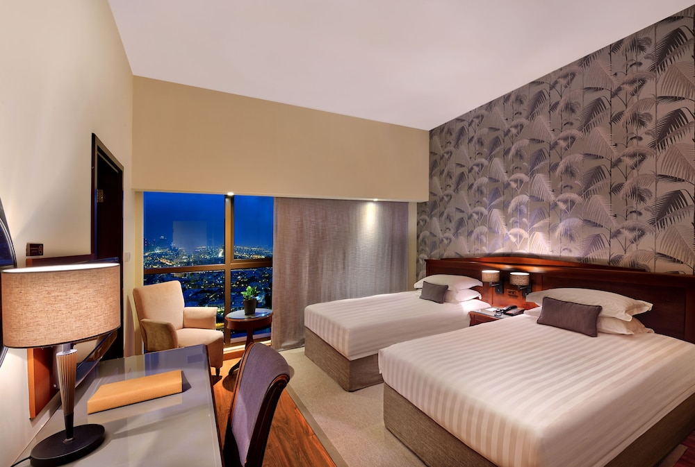Majestic City Retreat Hotel 21/70