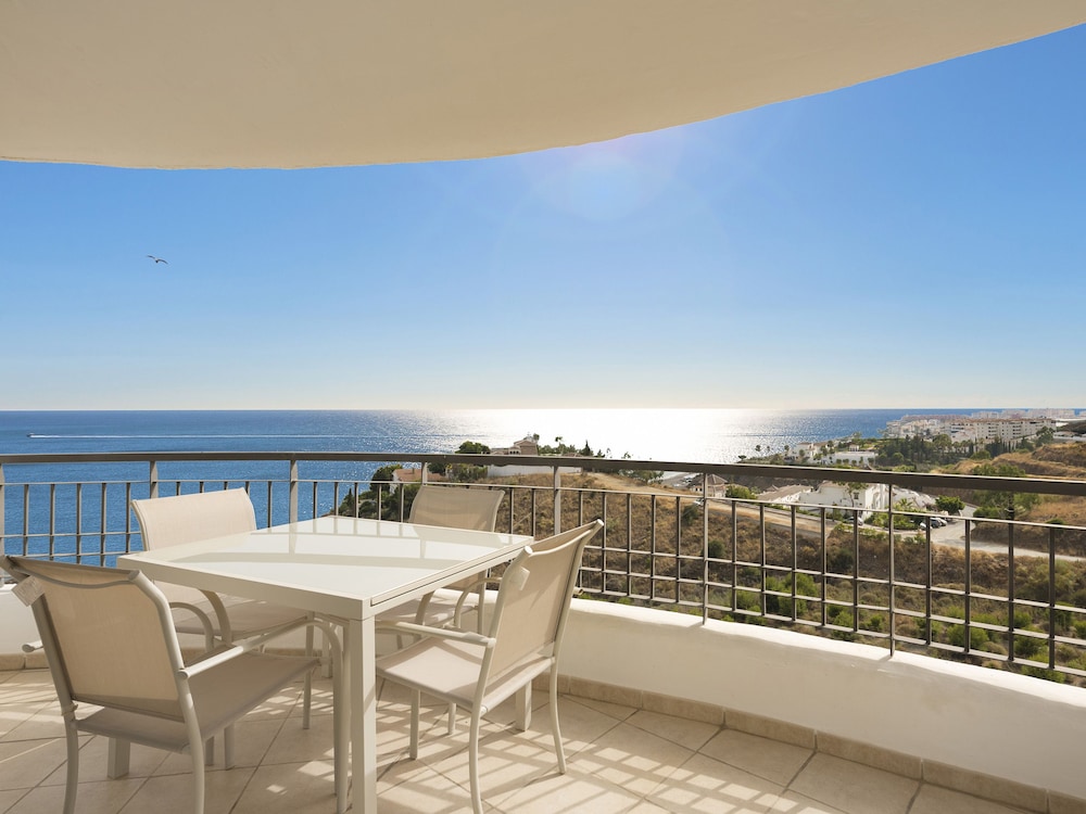 Olee Nerja Holiday Rentals By Fuerte Group 17/30