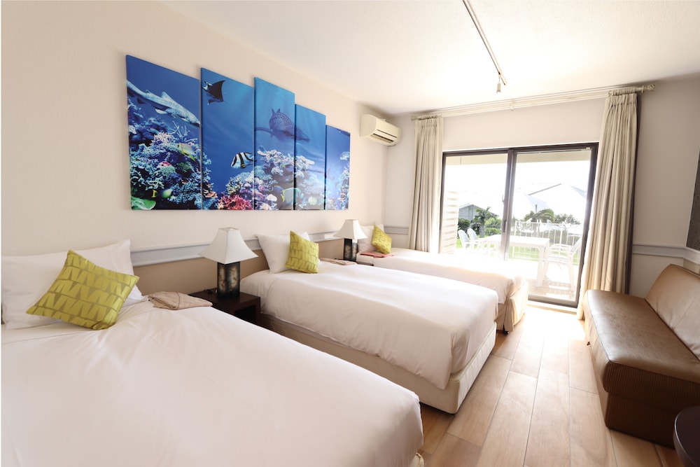 Royal View Hotel Churaumi 10/42