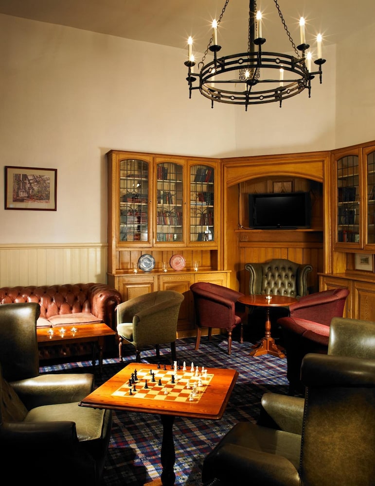 Stirling Highland Hotel 36/58