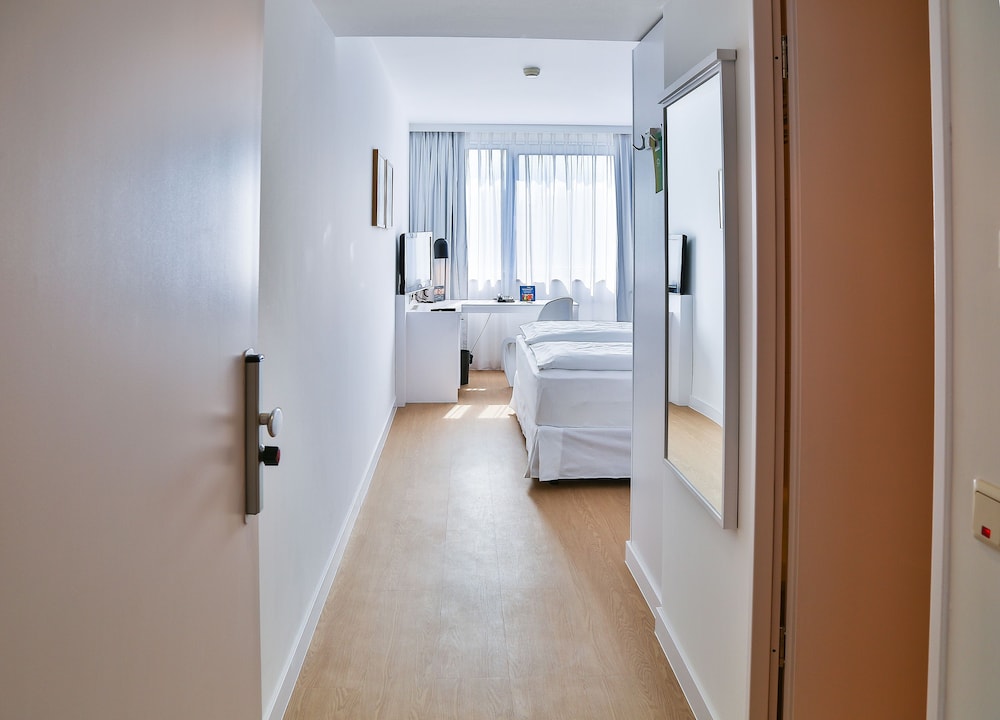 Hotel Frankfurt Messe Affiliated By Melia 21/73