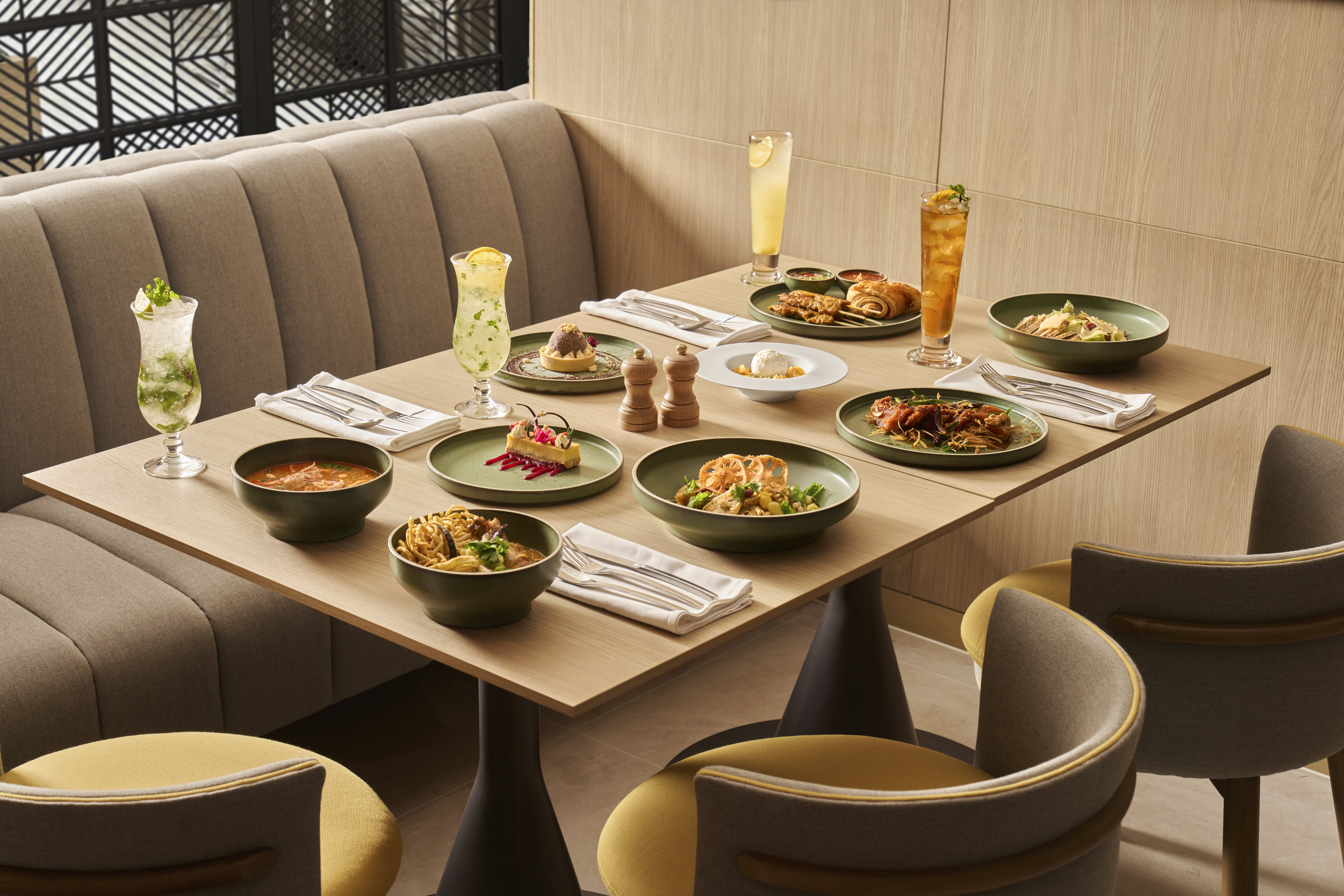 Holiday Inn & Suites VIENTIANE 33/42