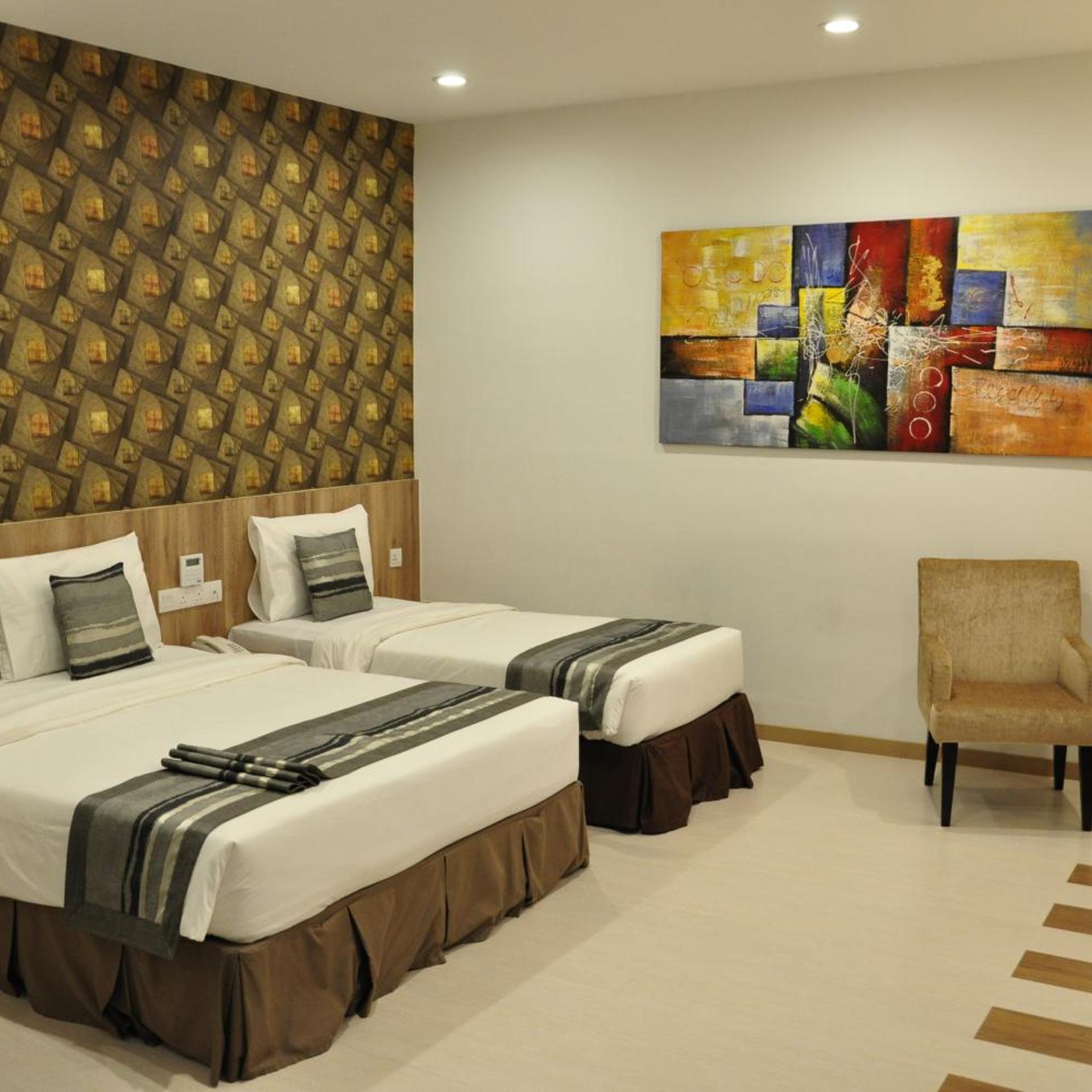 Deluxe, Twin Beds