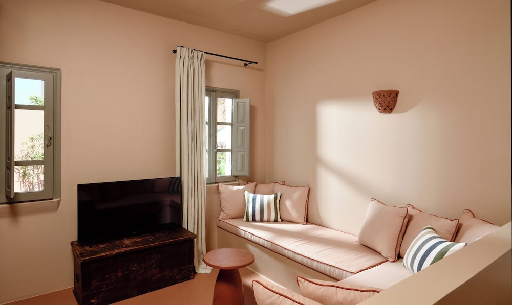 Terra Verde Oia by K&K 45/59