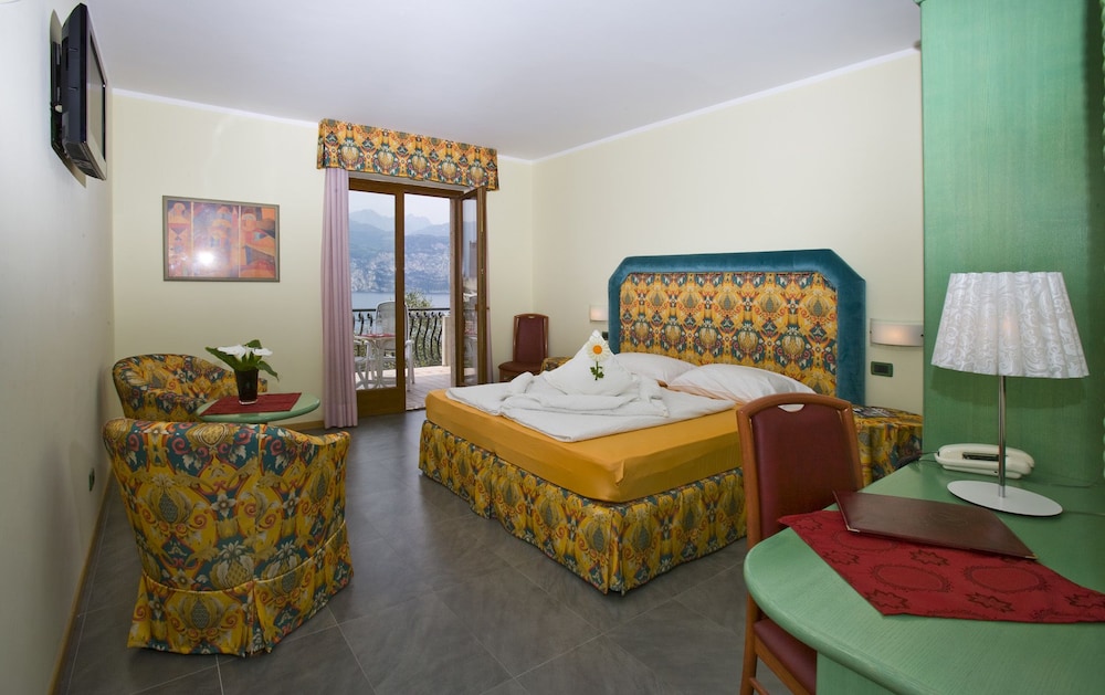 Hotel Augusta 14/48