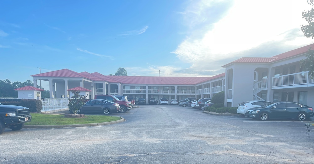Motel6 Abbeville, AL 27/36