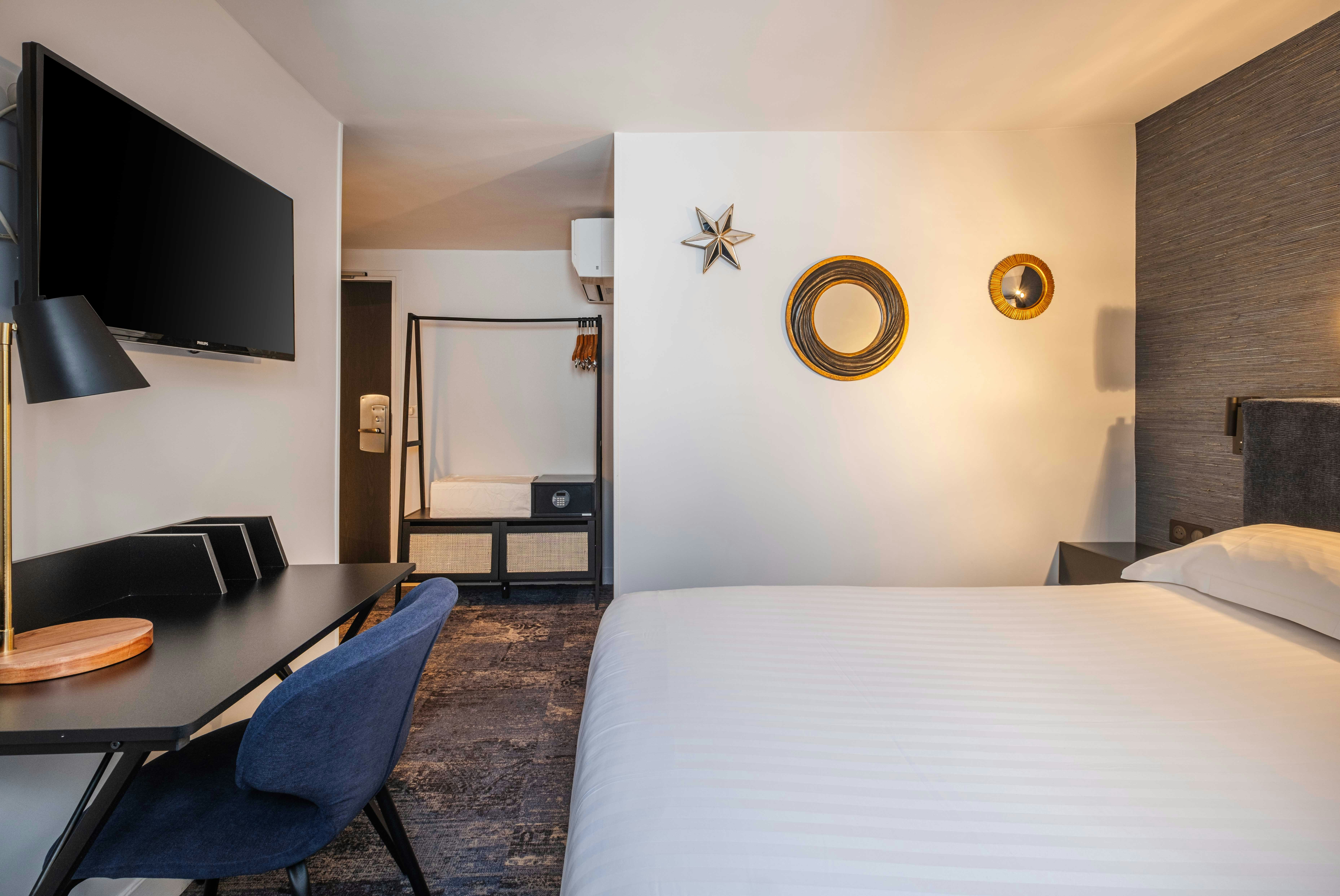 Marena Hotel 45/75