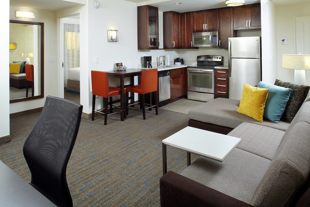 Residence Inn Orlando Lake Nona 36/46