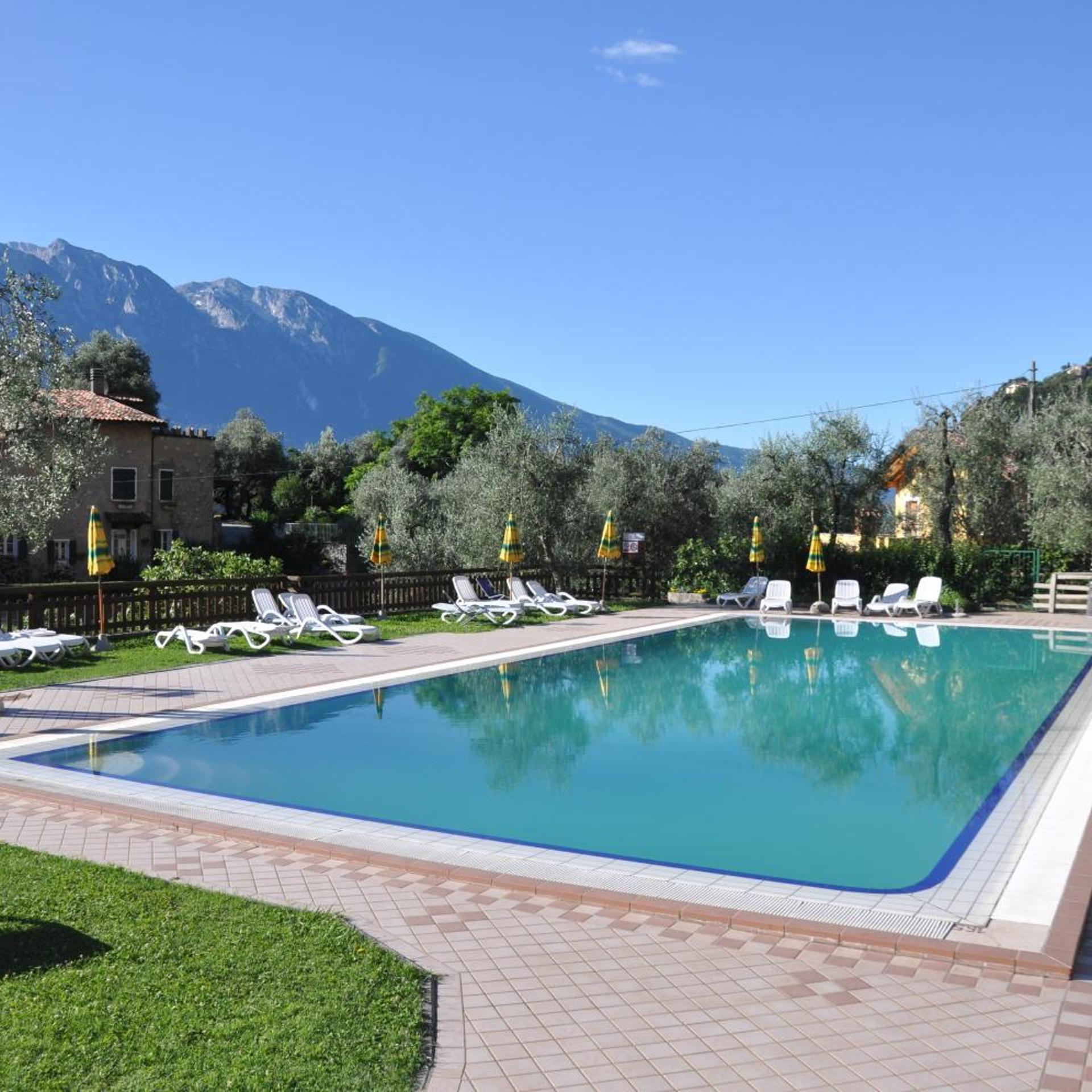 Hotel Village Bazzanega 45/50