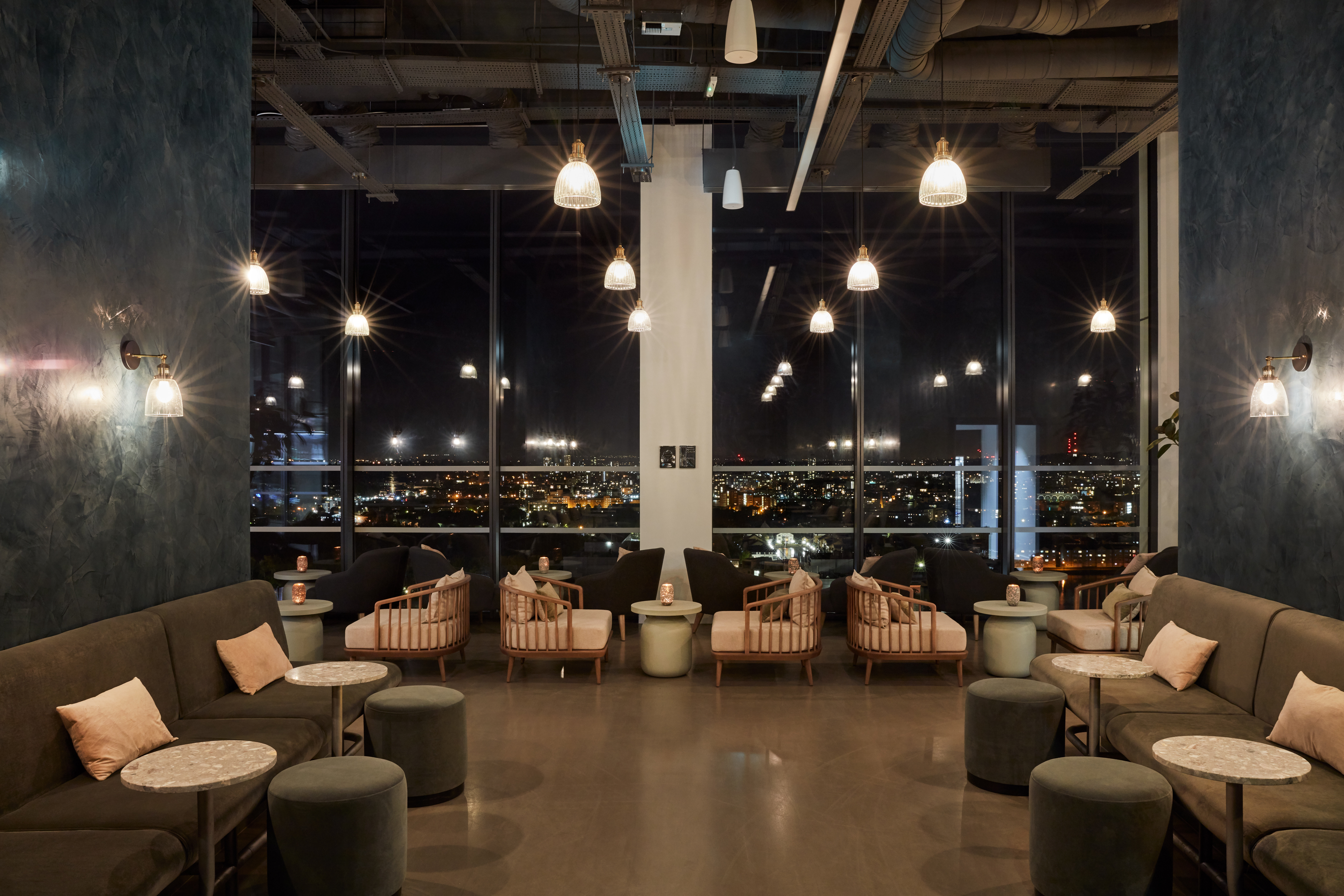 ARK Canary Wharf 25/31