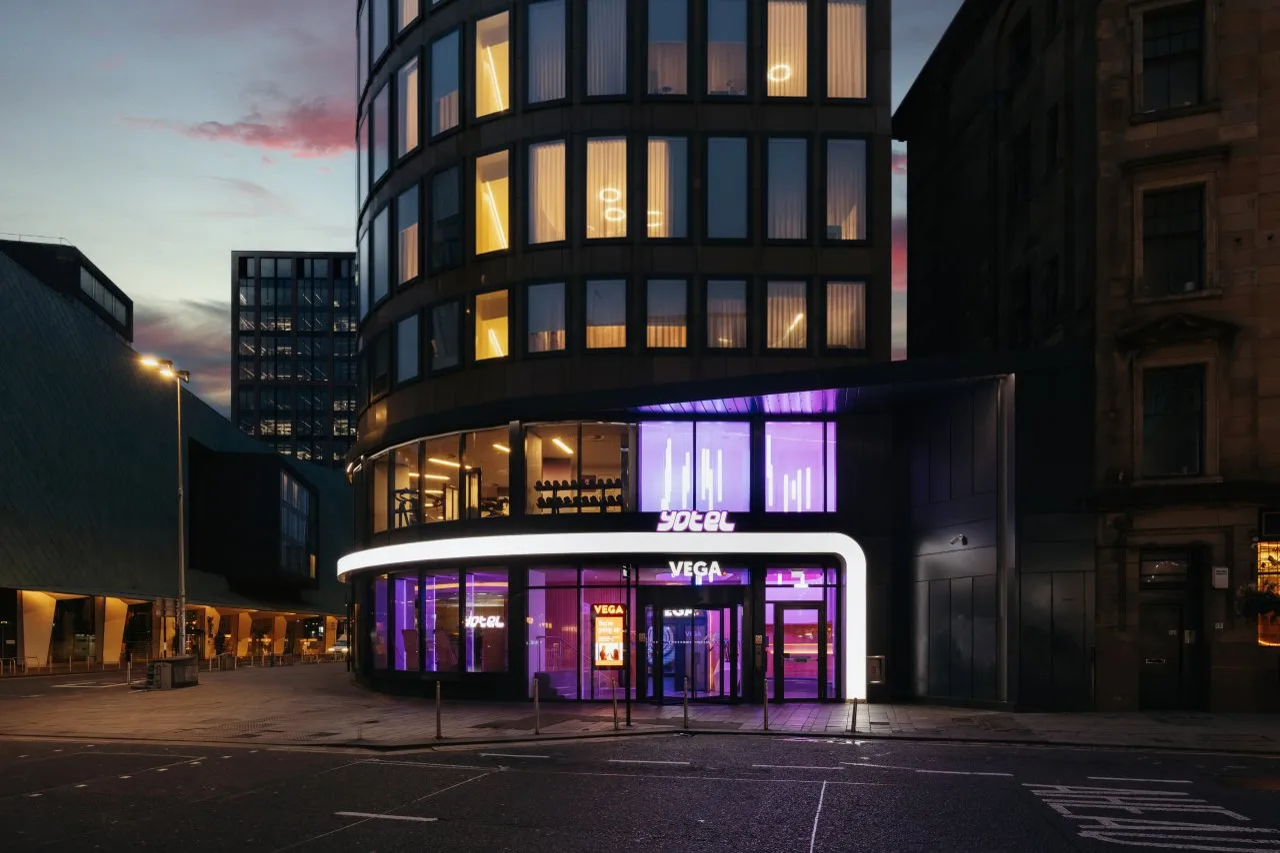 YOTEL Glasgow, Select by Hilton 12/13