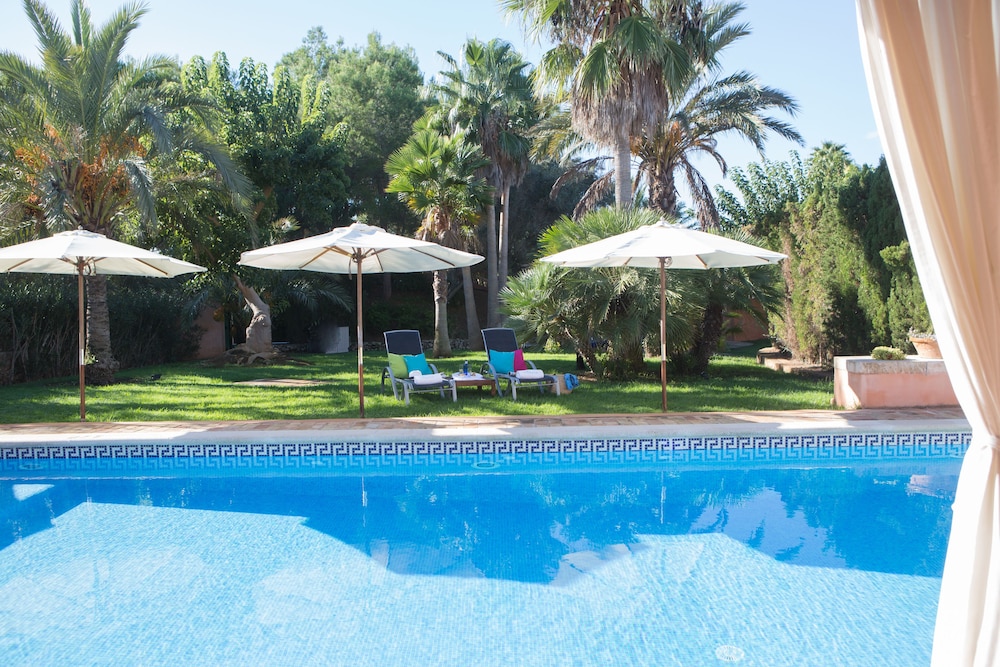Es Revellar Art Resort - Adults Only 11/110