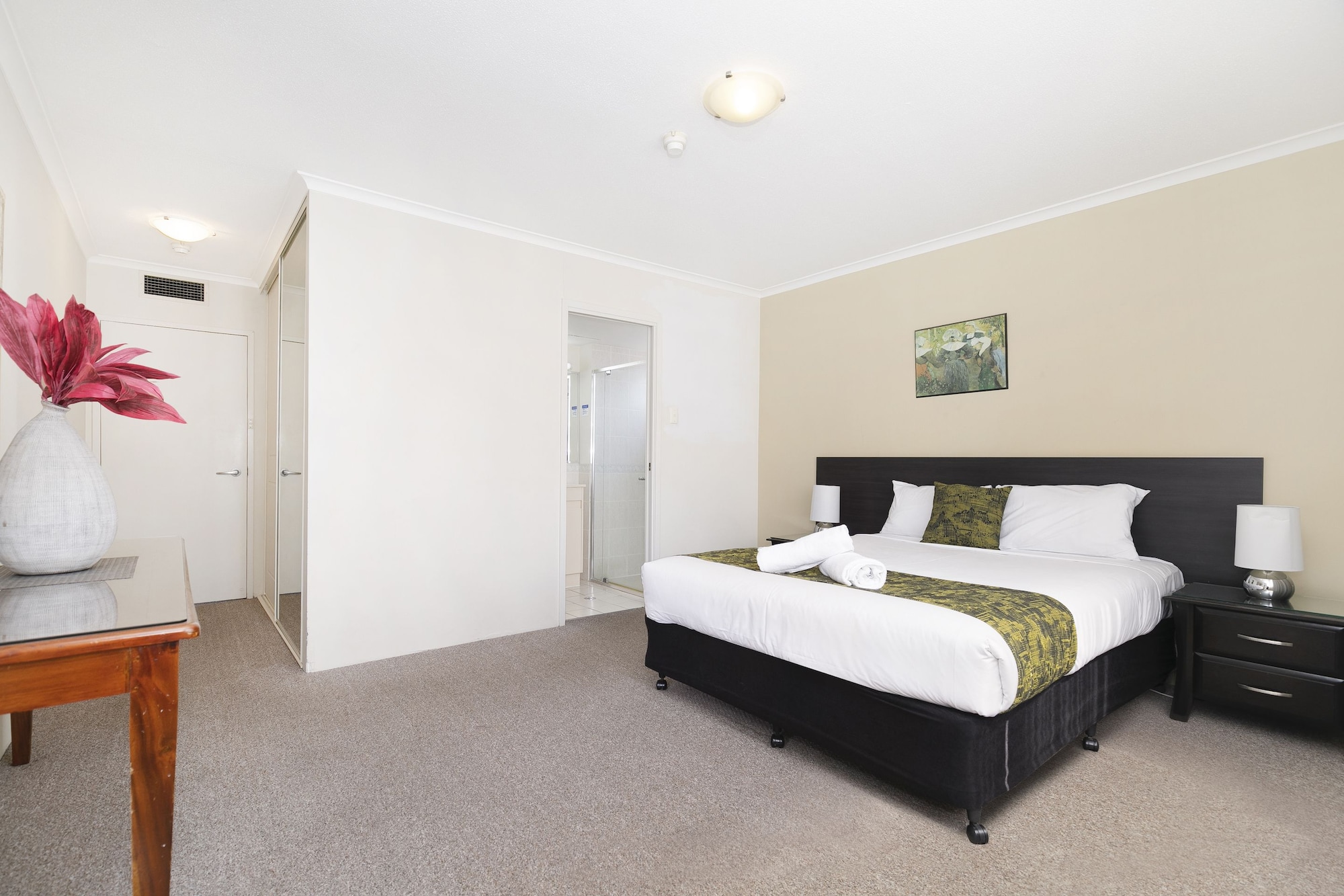 2 BEDROOMS, ECONOMY, APARTMENT