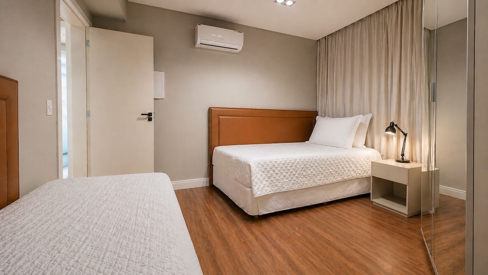 Hotel Praia Brava 19/62