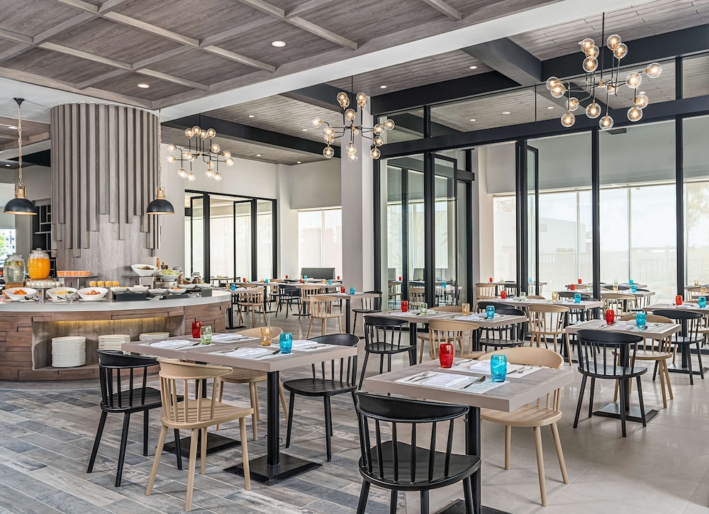 Park Inn By Radisson Bacolod 37/60