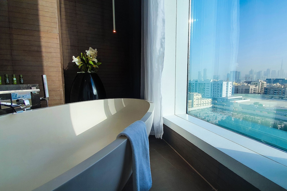 The Canvas Hotel Dubai Mgallery By Sofitel 27/49