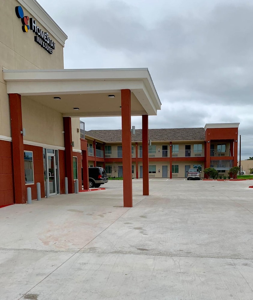 HomeStay Inn & Suites Edinburg 18/21