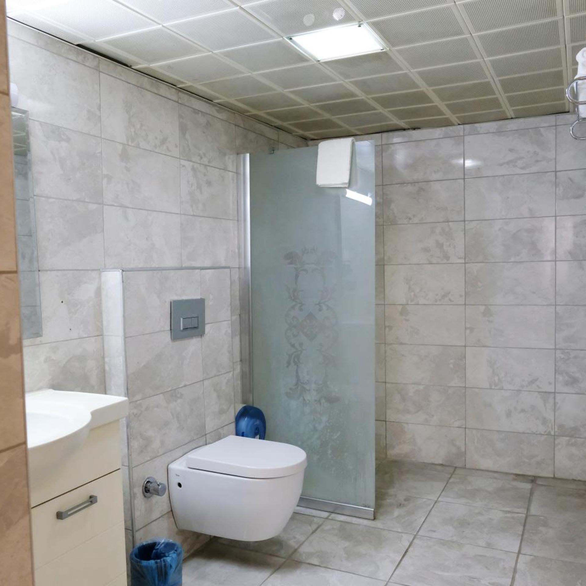 EMIN KOCAK HOTEL 74/75