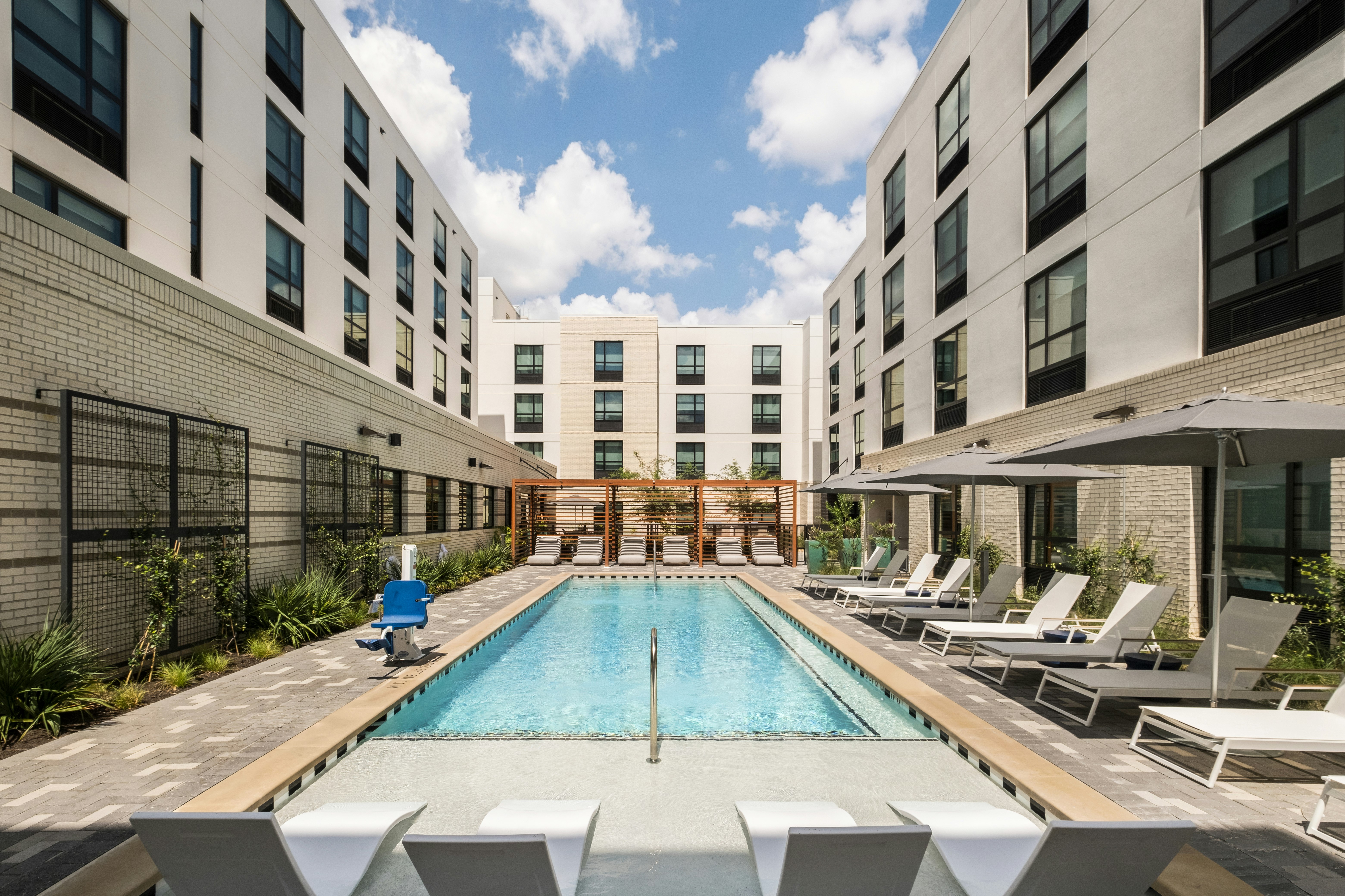 Home2 Suites by Hilton Austin East Side 5th Street 48/50