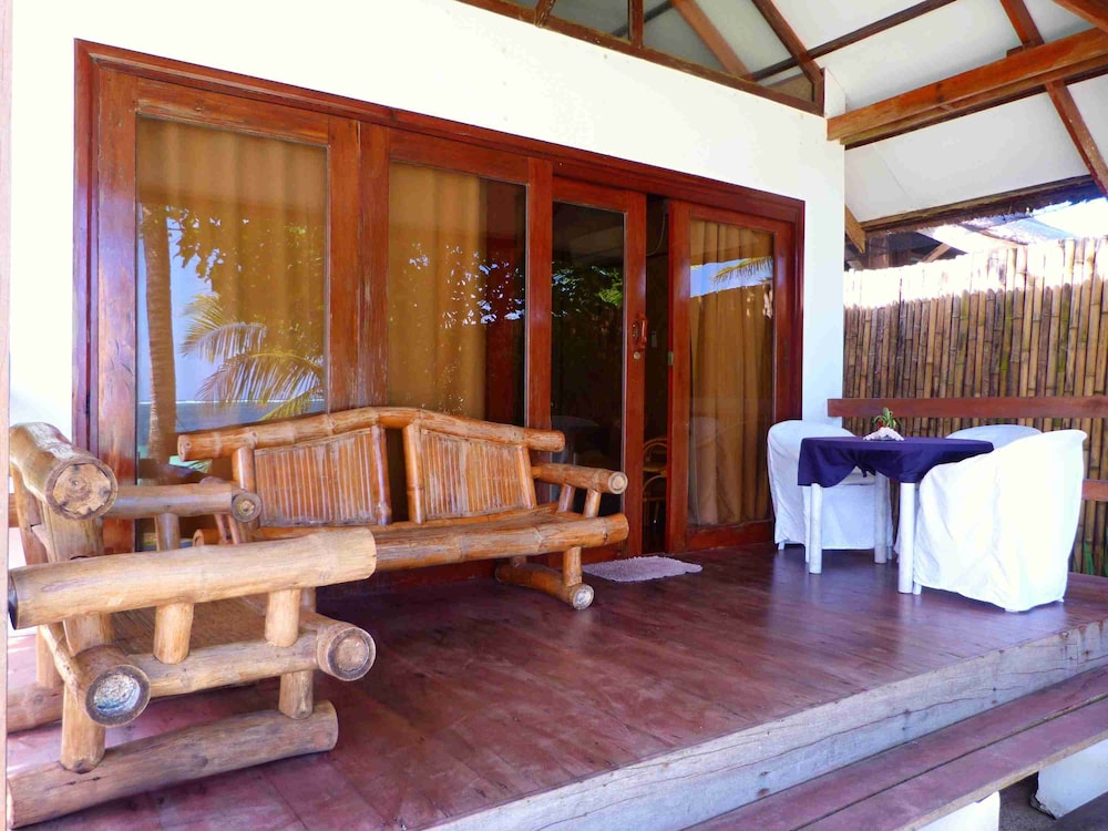 Romantic Beach Villas 27/50