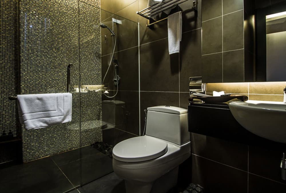 The Ranee Boutique Suites 69/74