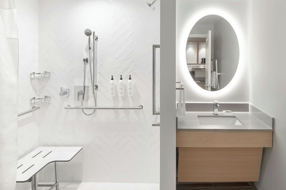 Towneplace Suites By Marriott Detroit Taylor 29/30