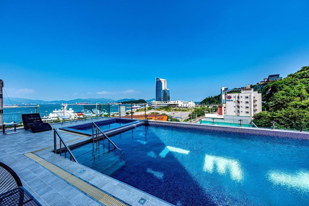 Hs Tourist Hotel 46/56