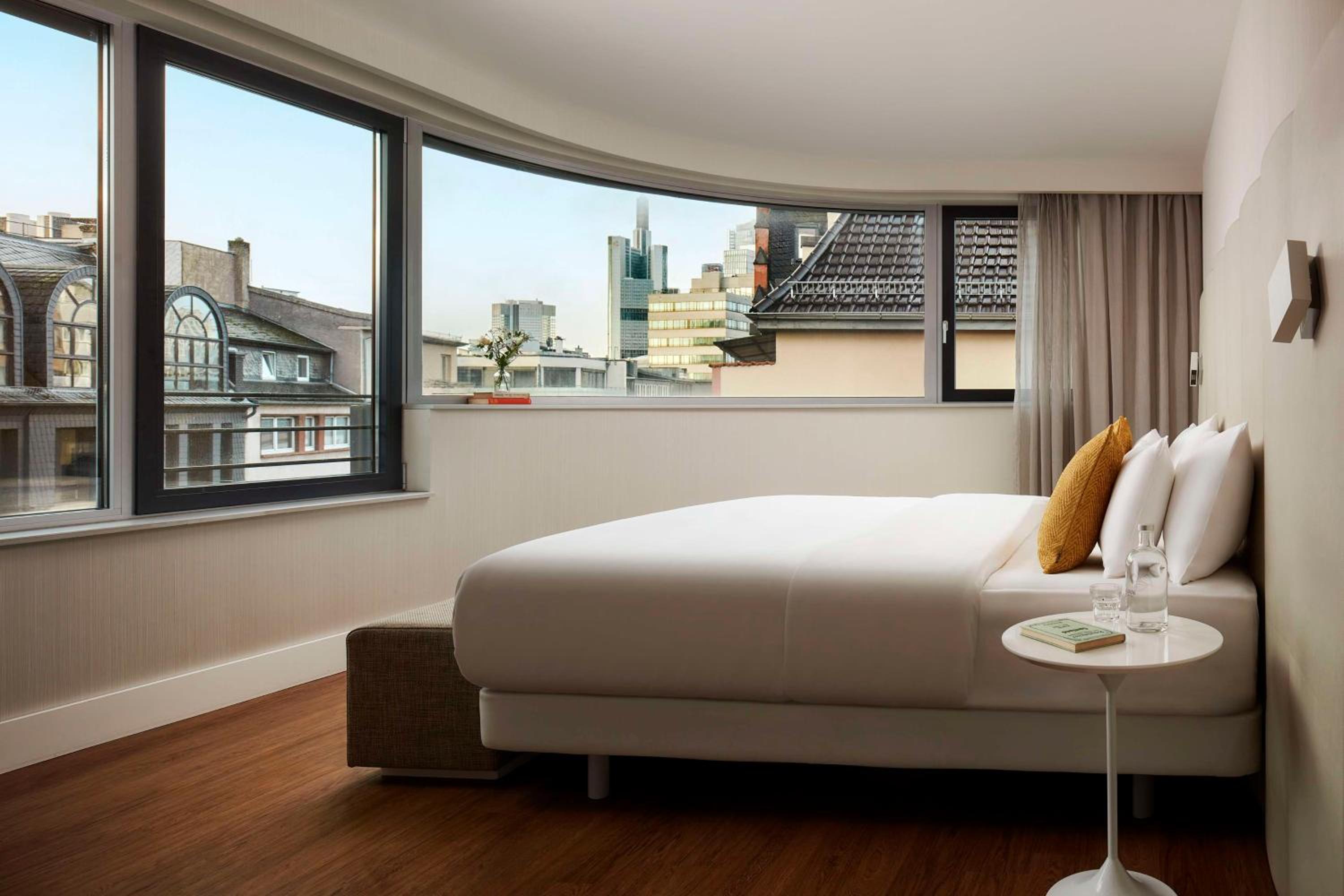 جناح مفرد، Avani Frankfurt City Hotel 10/12