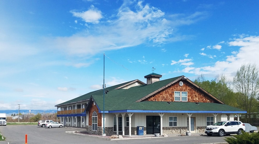 Beaverhead Lodge Dillon Ex Motel 6 Dillon Mt 4/50