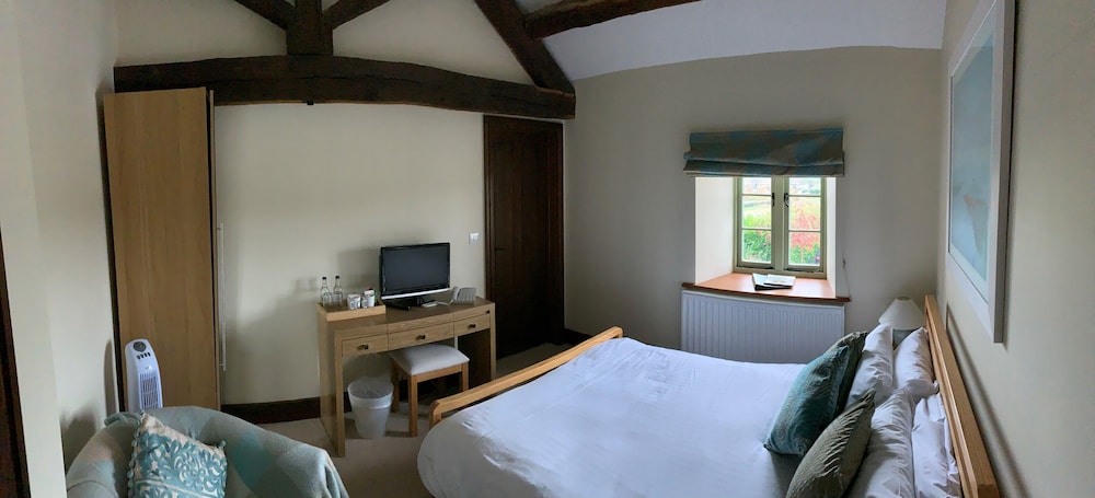 Standard, Double Bed
