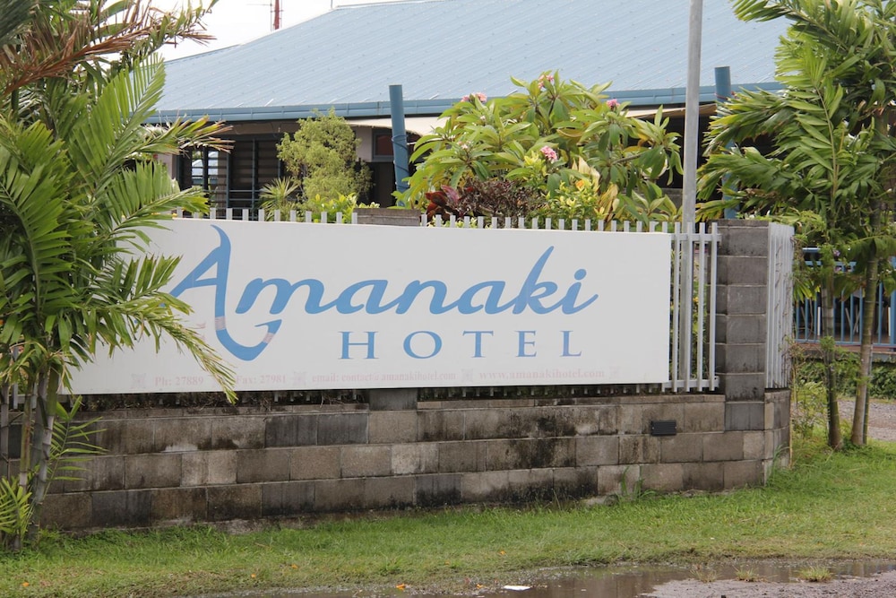 Amanaki Hotel 3/35