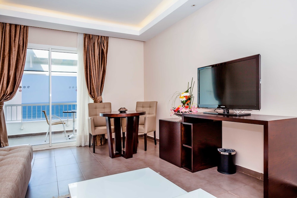 Amadil Ocean Club Agadir 32/34