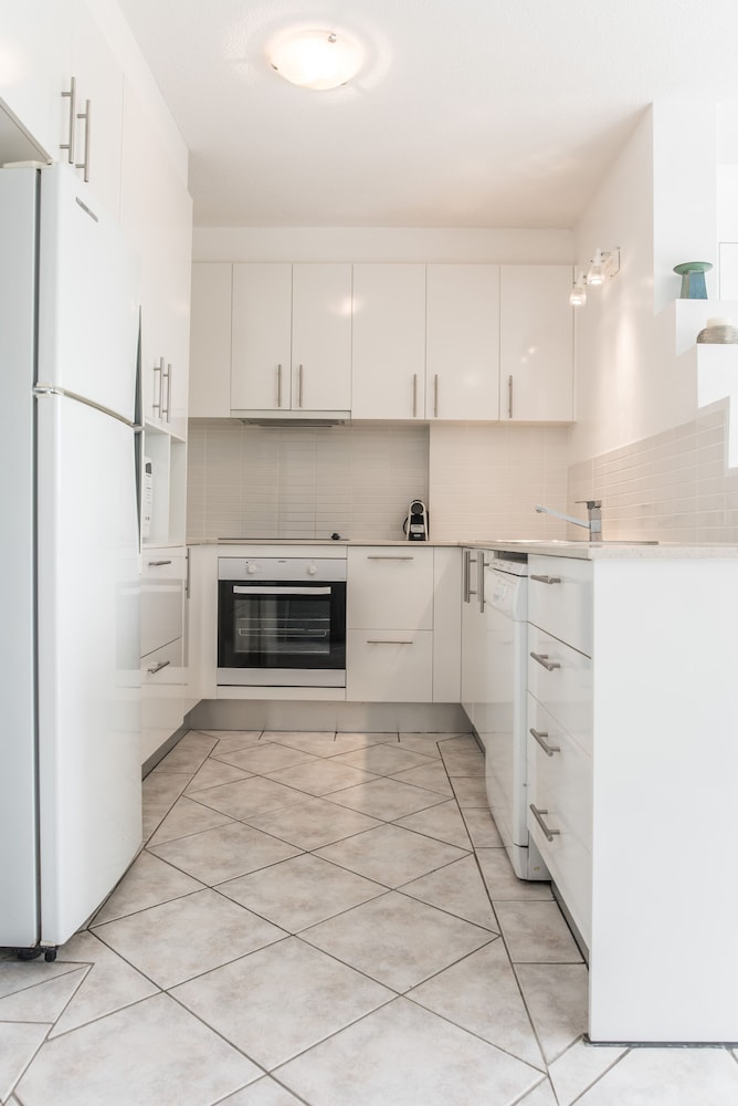 Noosa Pacific Riverfront Resort 4/50